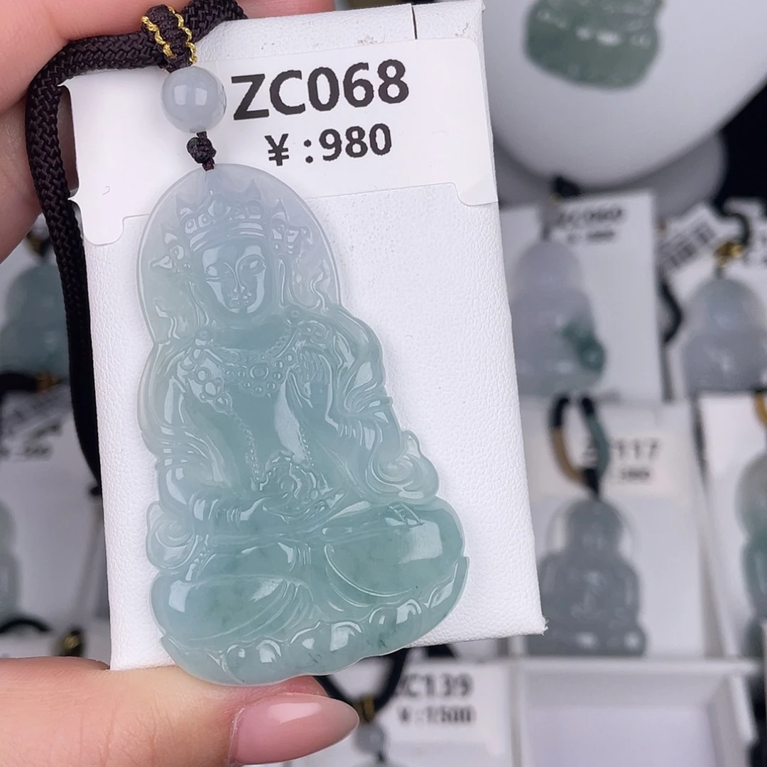 翡翠未镶嵌颈饰zc068