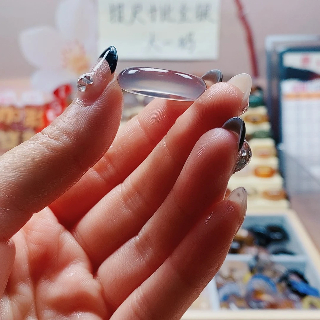 玛瑙/玉髓戒指未镶嵌闫****?