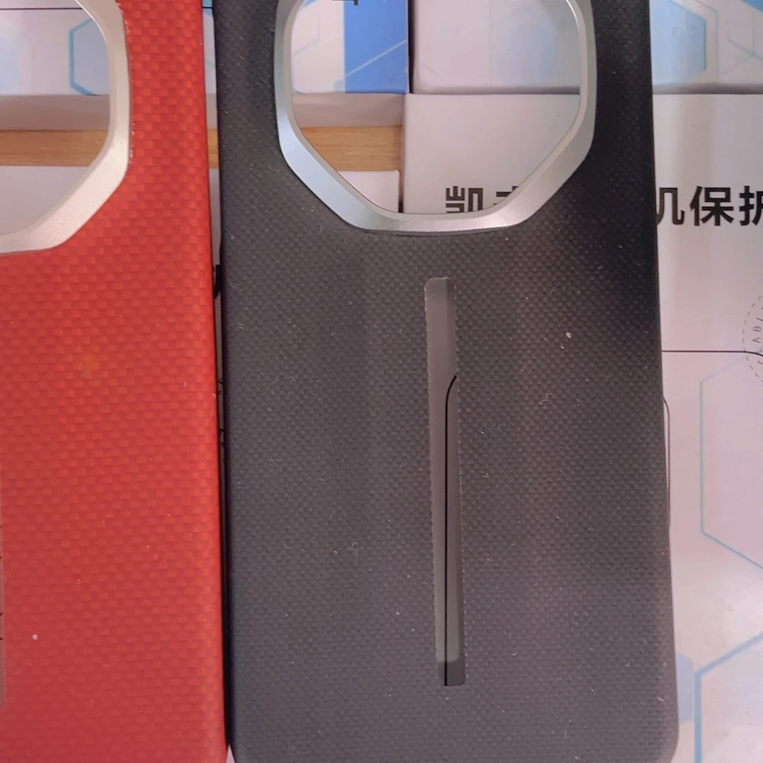 70rs黑灰镂空全新正品凯夫拉111