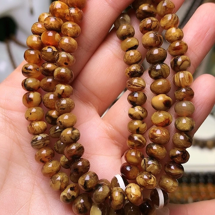 琥珀未镶嵌裸石抚顺琥珀卡7蜜蜡