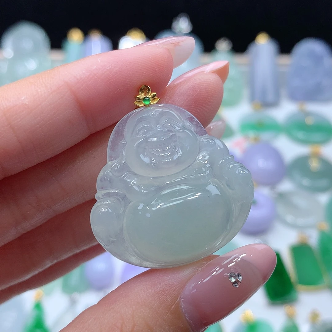 翡翠18K金镶嵌颈饰翡翠