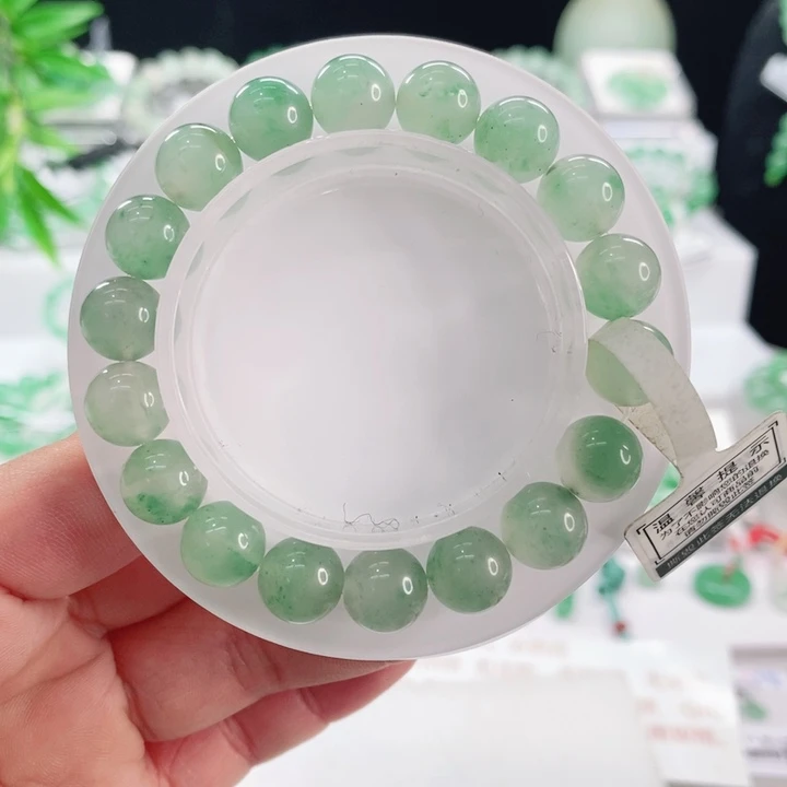 石英质玉未镶嵌手链