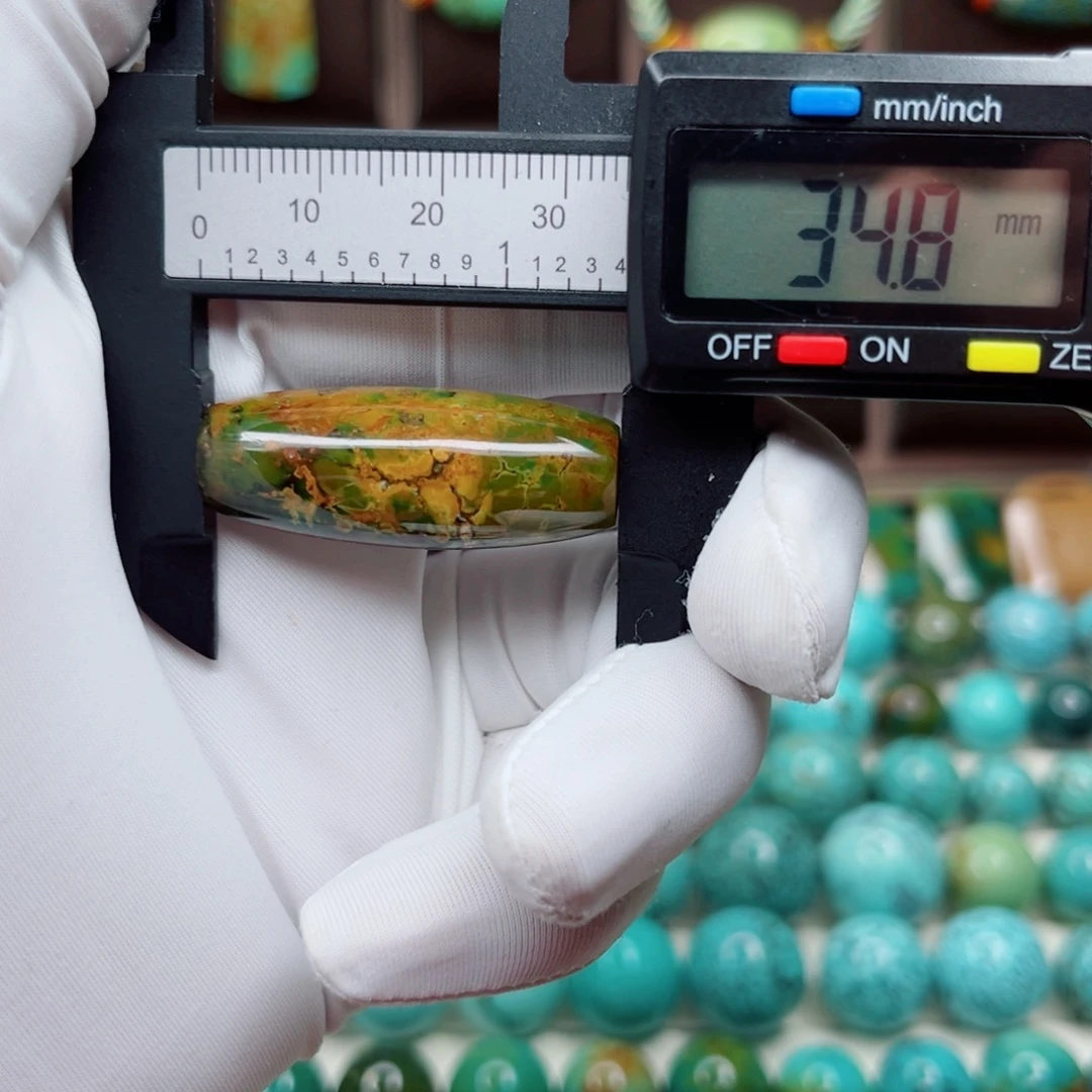 绿松石未镶嵌原矿