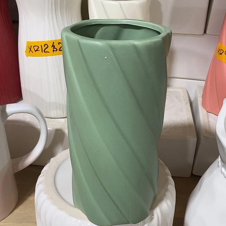 陶盆有孔 瑕疵针孔漏釉介意勿拍外口 9外高20