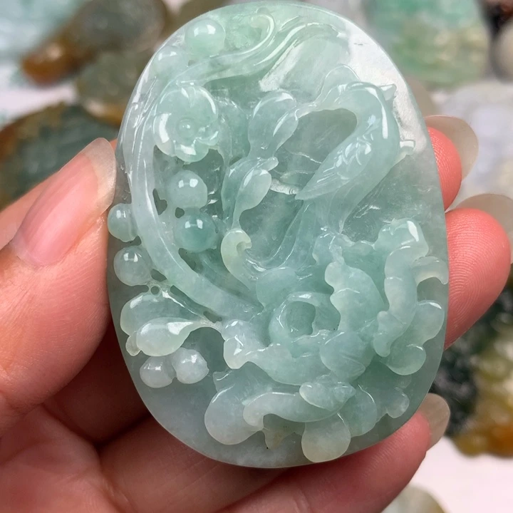 颈饰未镶嵌翡翠翡翠