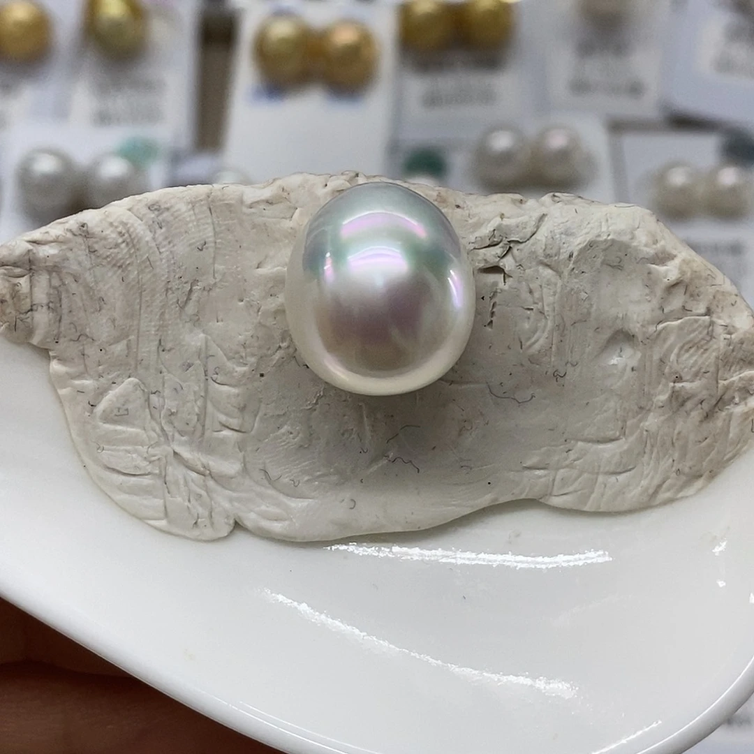 未镶嵌海水珍珠澳白炫彩水滴单颗13➕