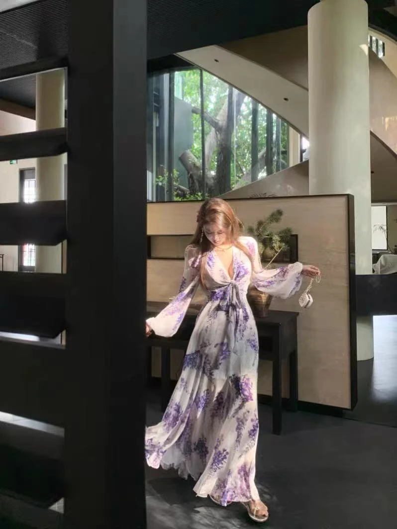 166法式碎花连衣裙女夏季气质高级感防晒雪纺度假风开叉长裙