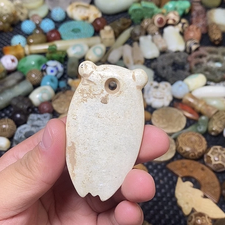 和田玉未镶嵌颈饰96