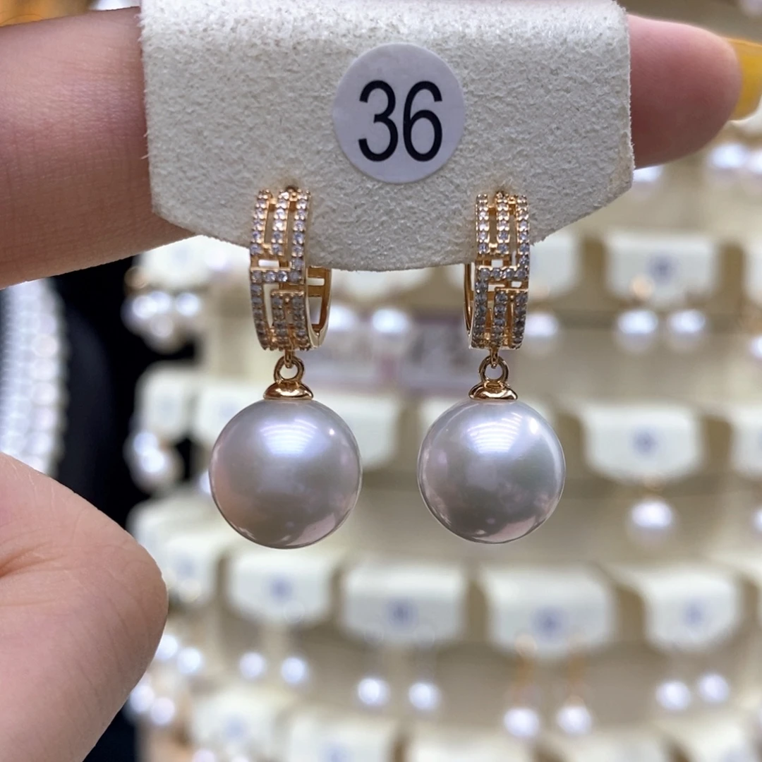 淡水珍珠银S925镶嵌耳饰