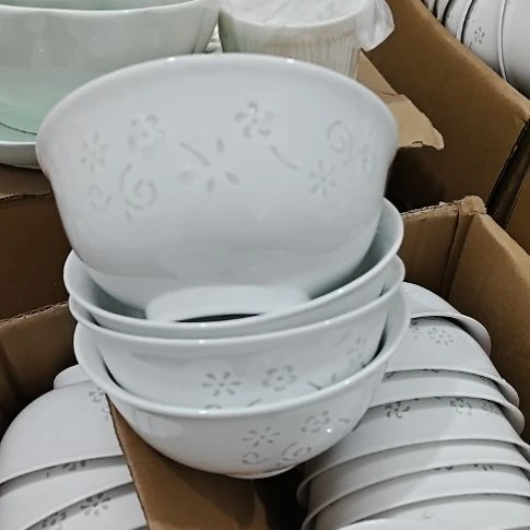 瓷玲珑白色6寸面碗4个微瑕疵