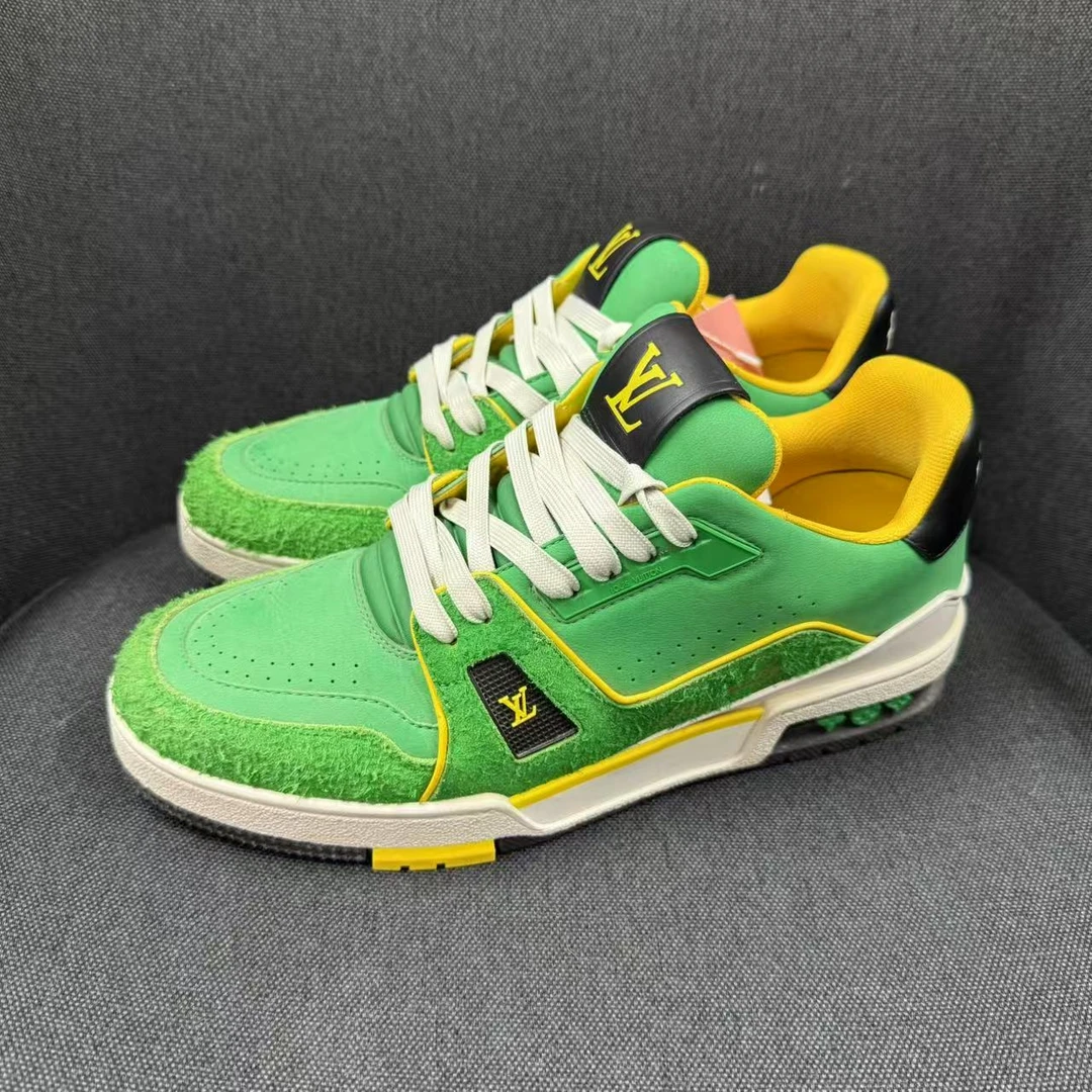 99新 LouisVuitton/路易威登 新款黄绿绒面拼接trainer奢鞋