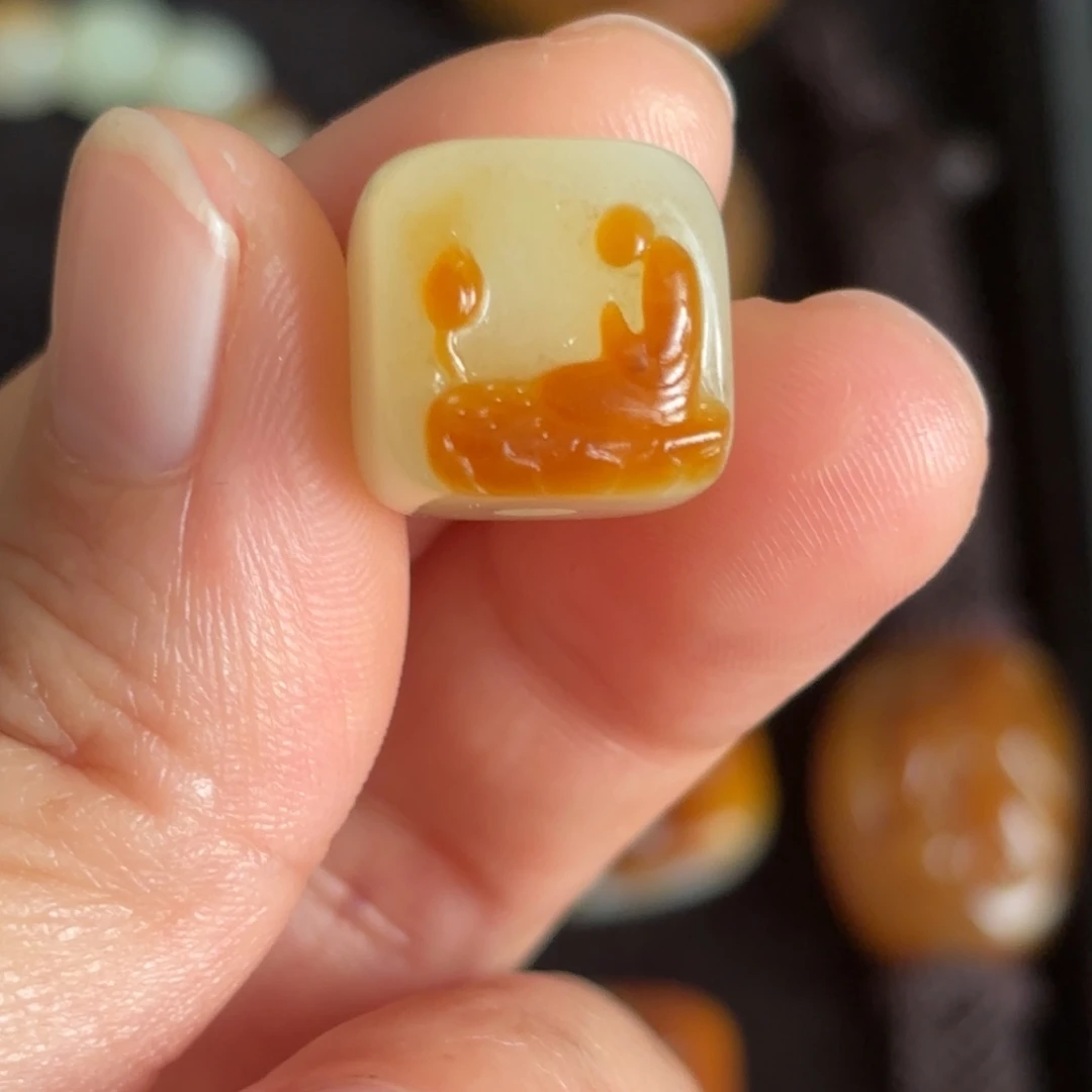 和田玉未镶嵌颈饰天***?