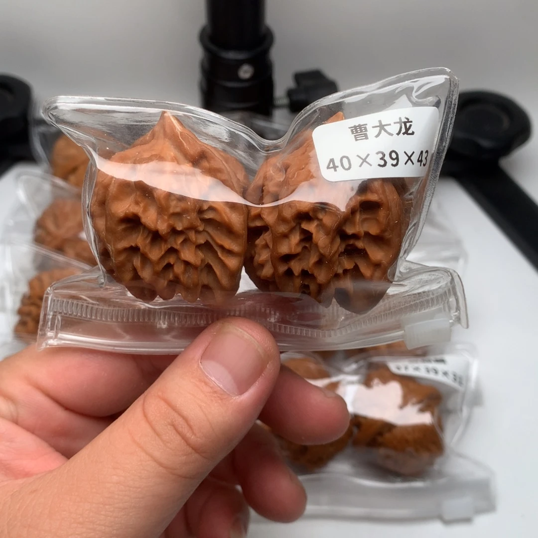 吊坠文玩核桃曹大龙