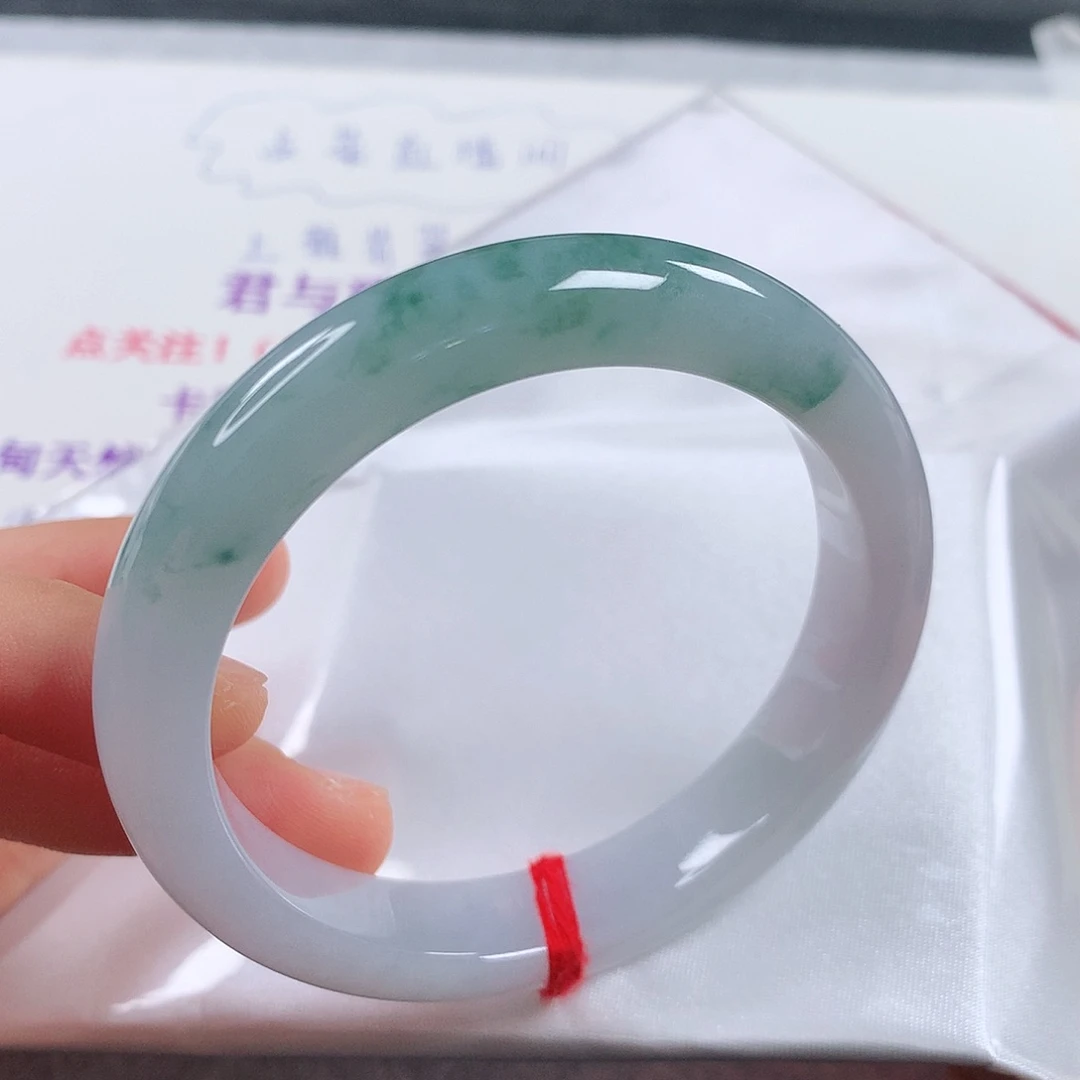 翡翠手镯未镶嵌 正圈②①⑧