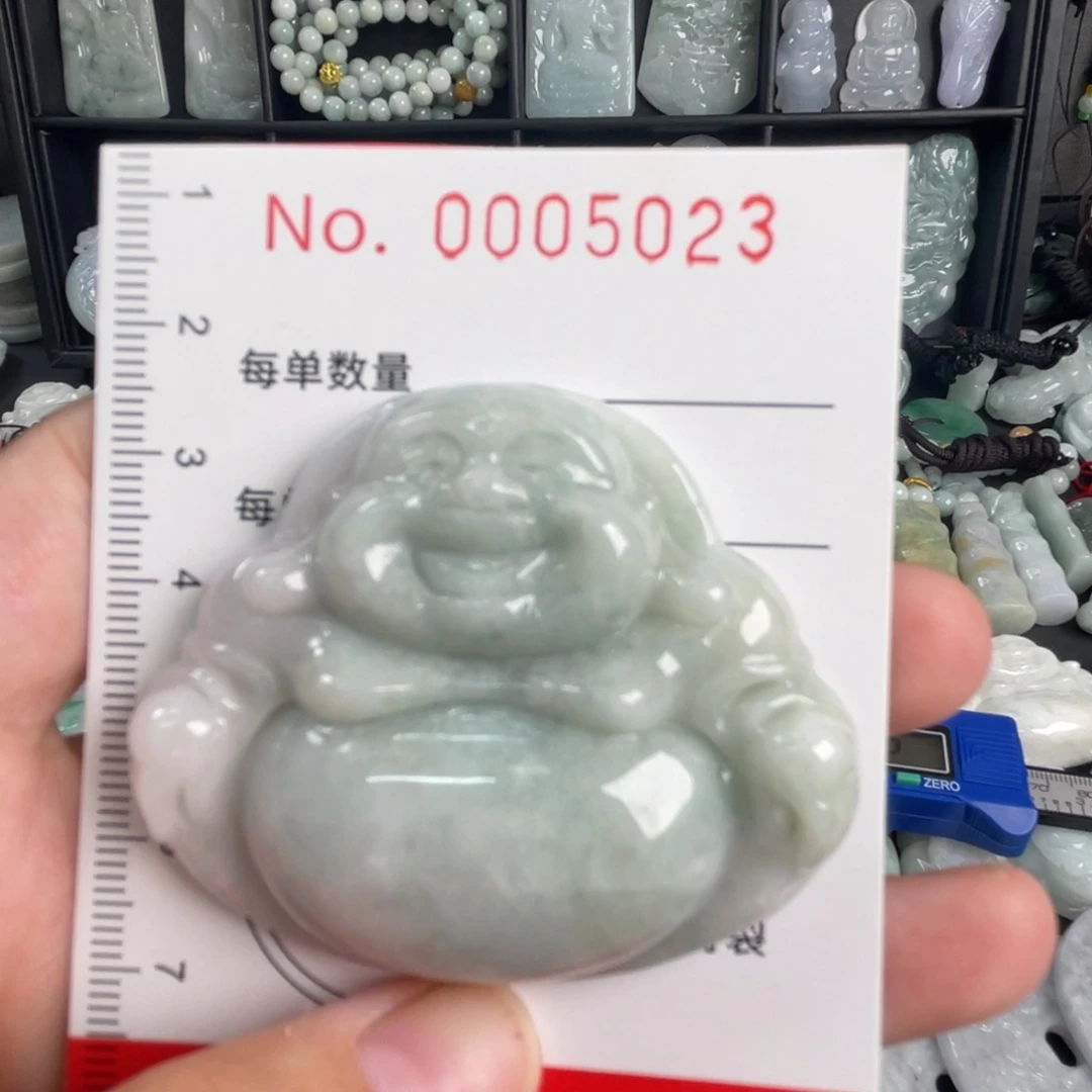 吊坠(不含链)未镶嵌翡翠微瑕