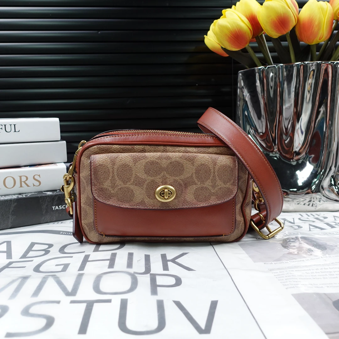 95新 COACH/蔻驰 单肩包/T10335595