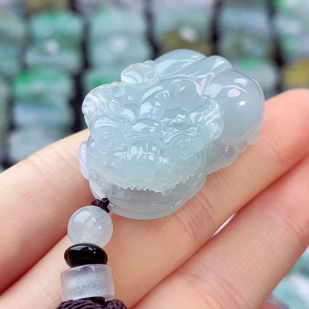 颈饰未镶嵌翡翠天然