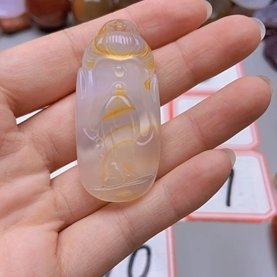 【闪购商品】未镶嵌玛瑙/玉髓珠宝奇石t**a