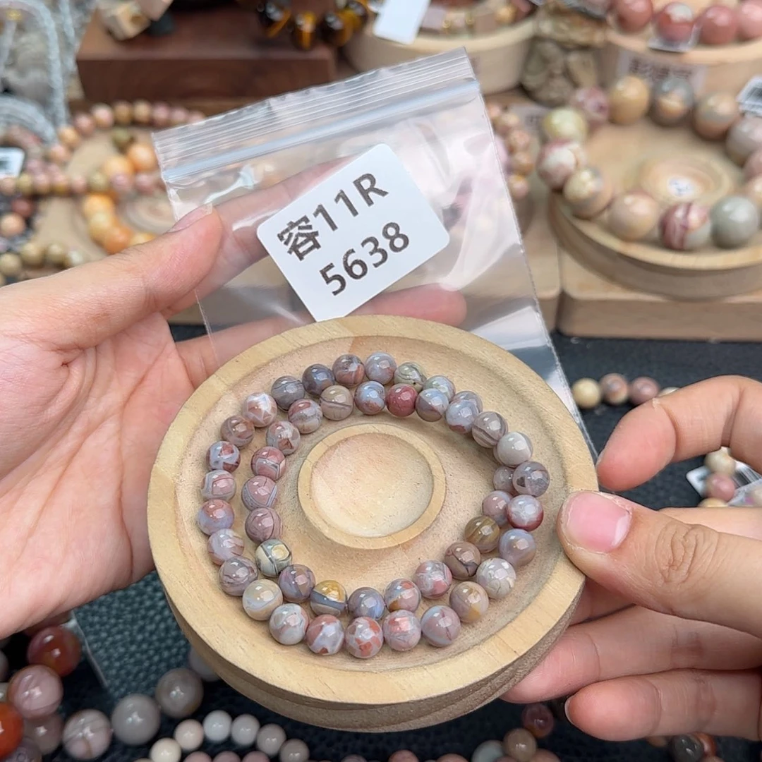 【闪购商品】石英质玉手链未镶嵌皮****?