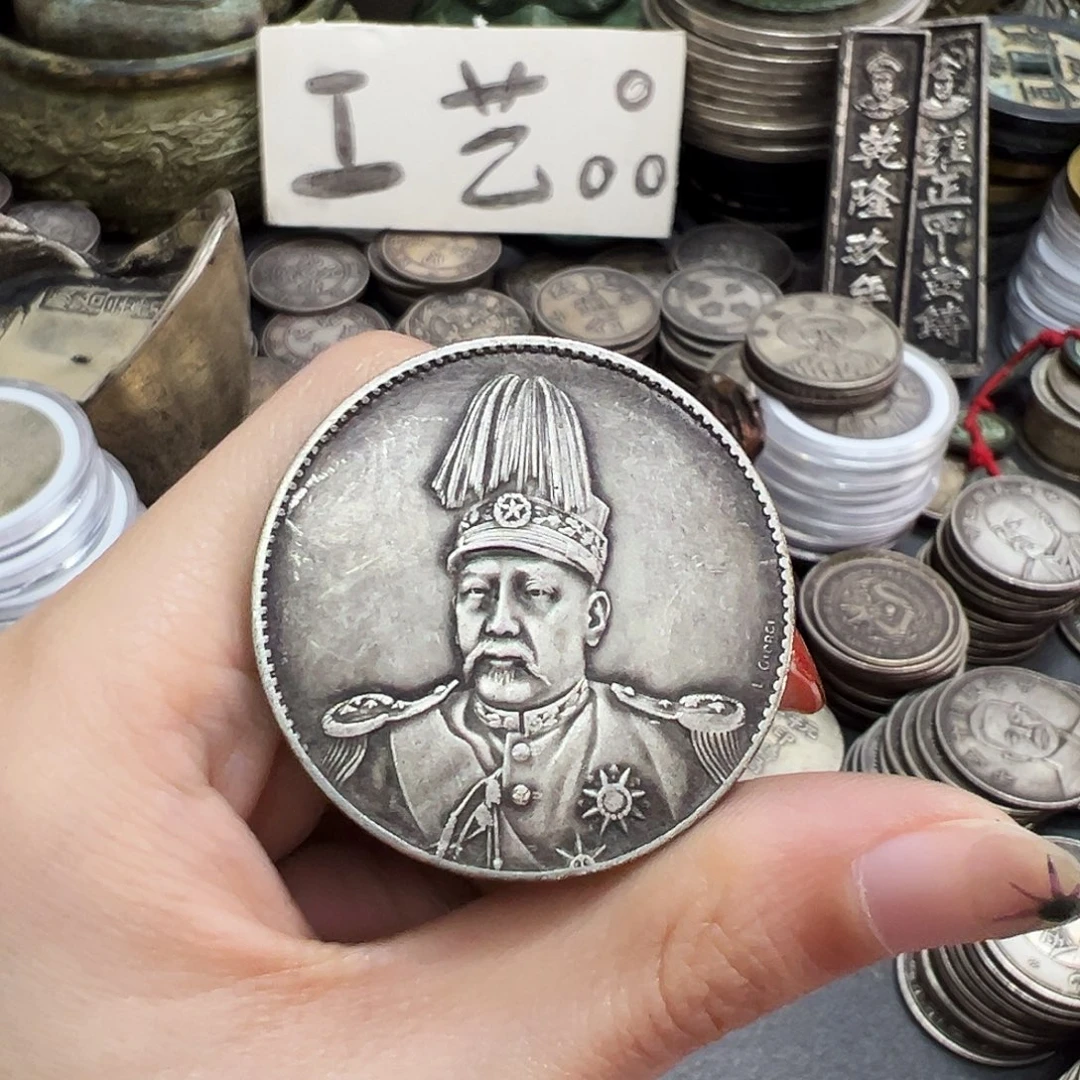 金属复古风格摆件