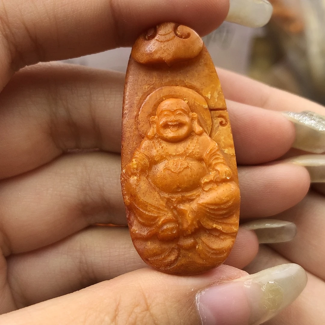 未镶嵌琥珀珠宝奇石