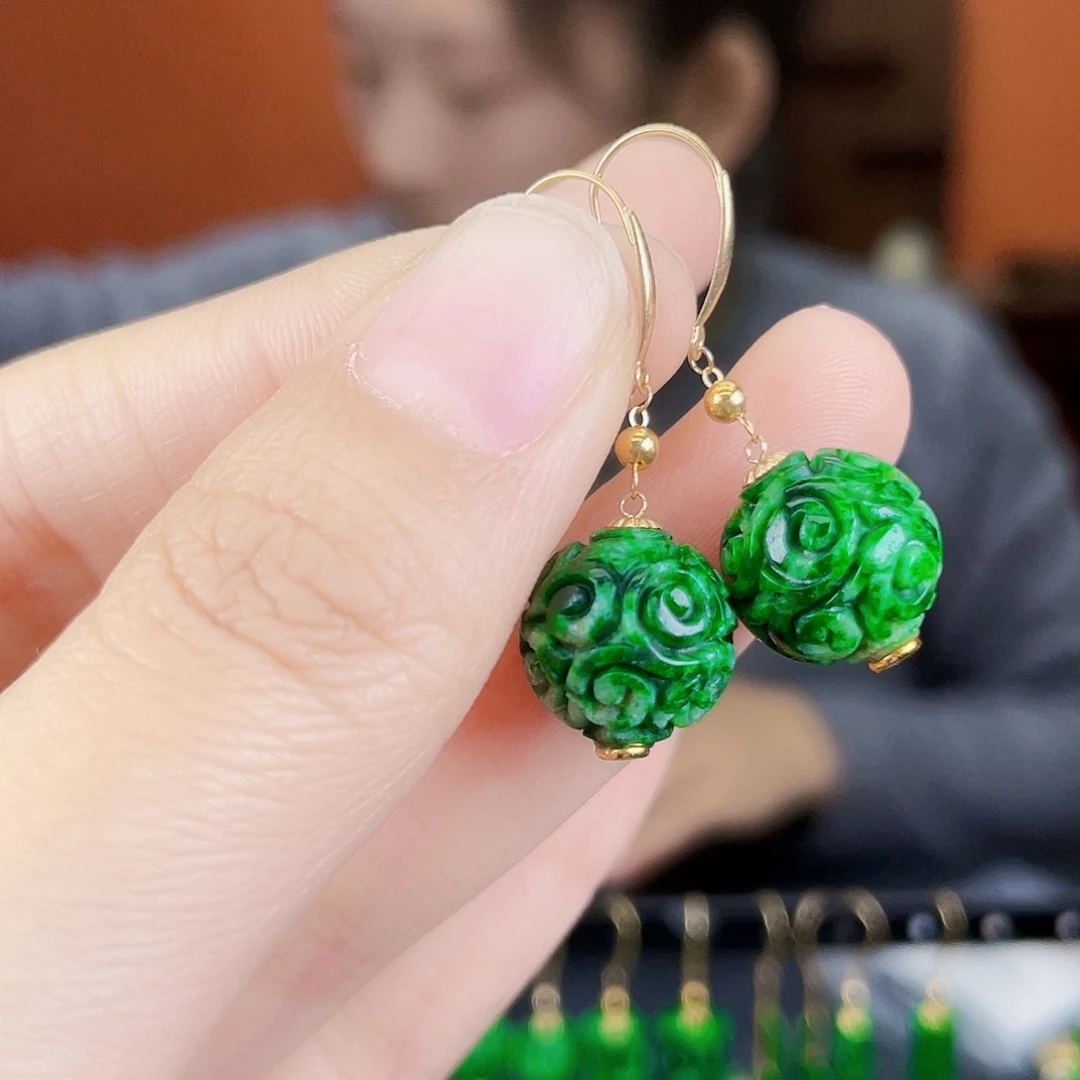 翡翠18K金镶嵌耳饰