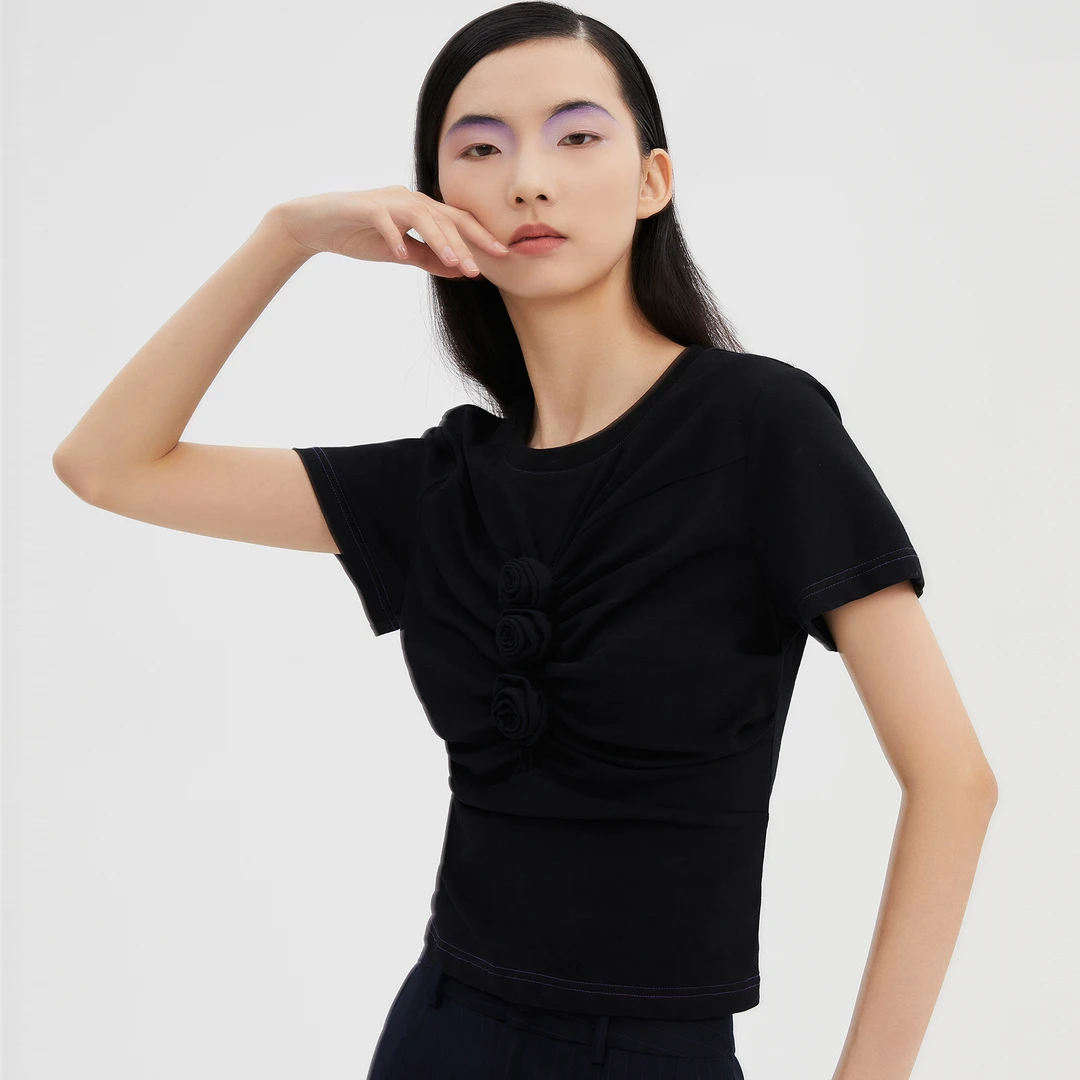 SEJIE色孑  昨日重现结构抽褶花朵短袖T恤修身显瘦黑色百搭上衣