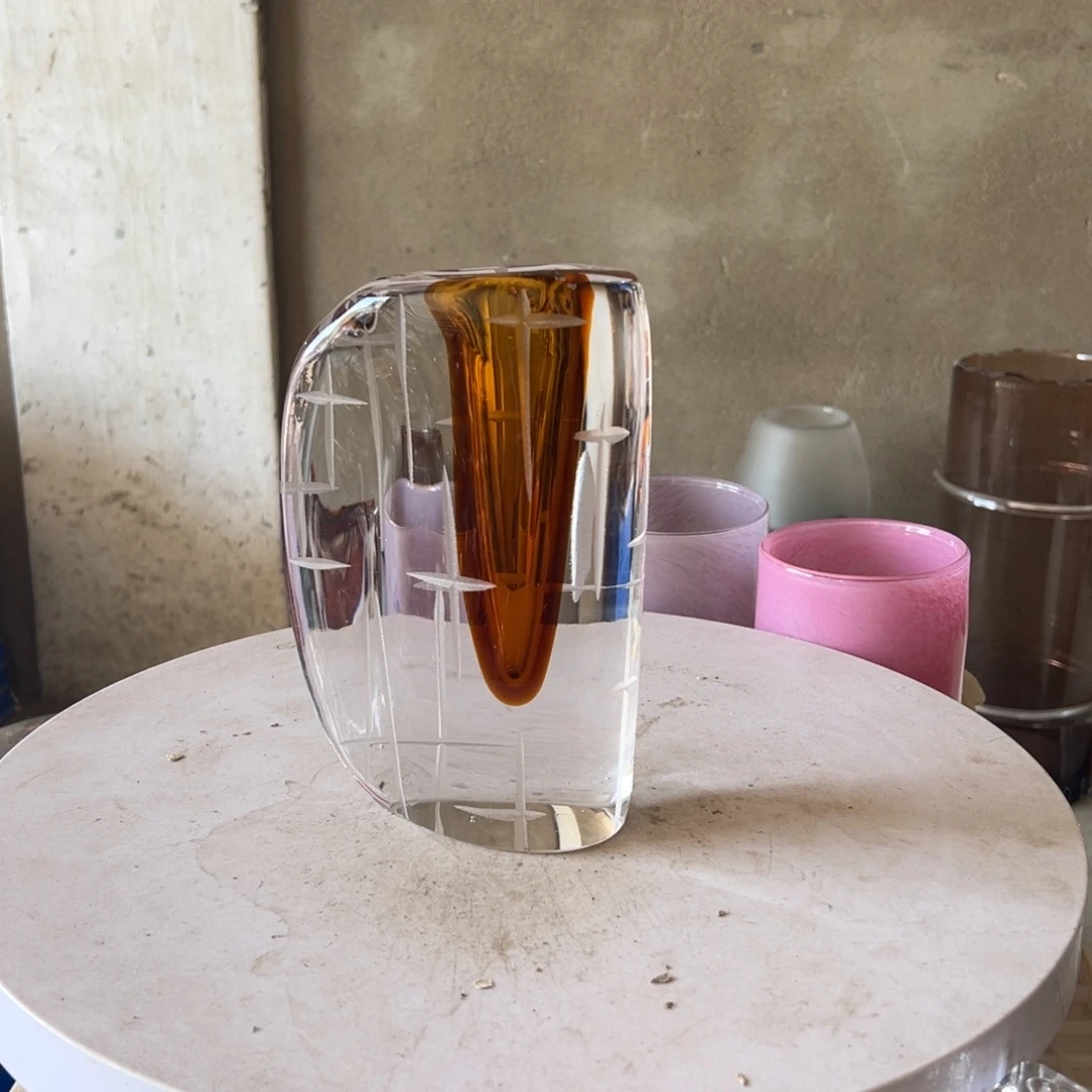 弘扬琉璃花器微瑕高度20