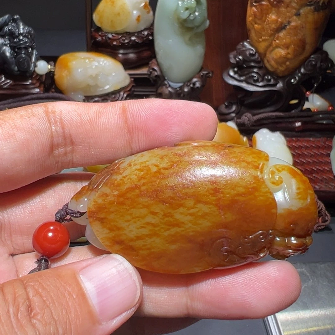 颈饰未镶嵌和田玉（子料）老****部