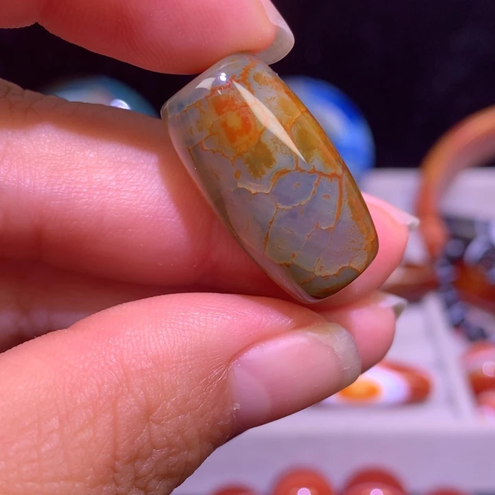 未镶嵌玛瑙/玉髓珠宝奇石