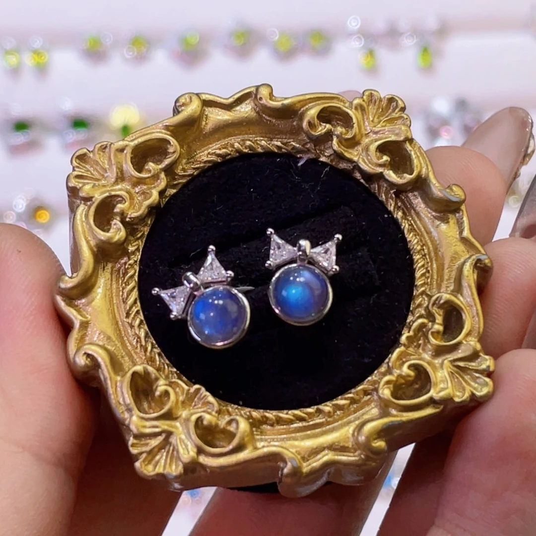 925银无蝴蝶结耳钉