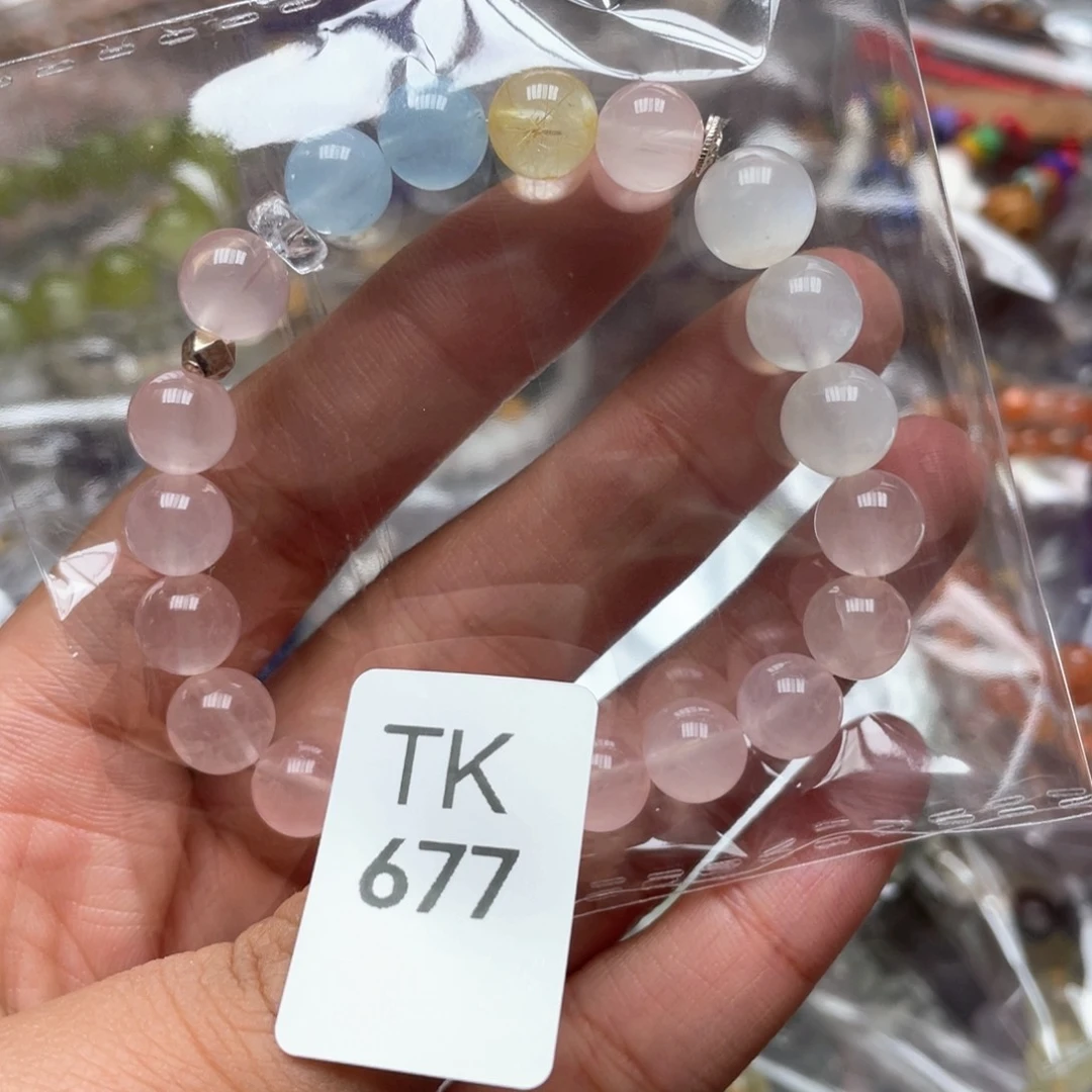 水晶多样性发一只未镶嵌