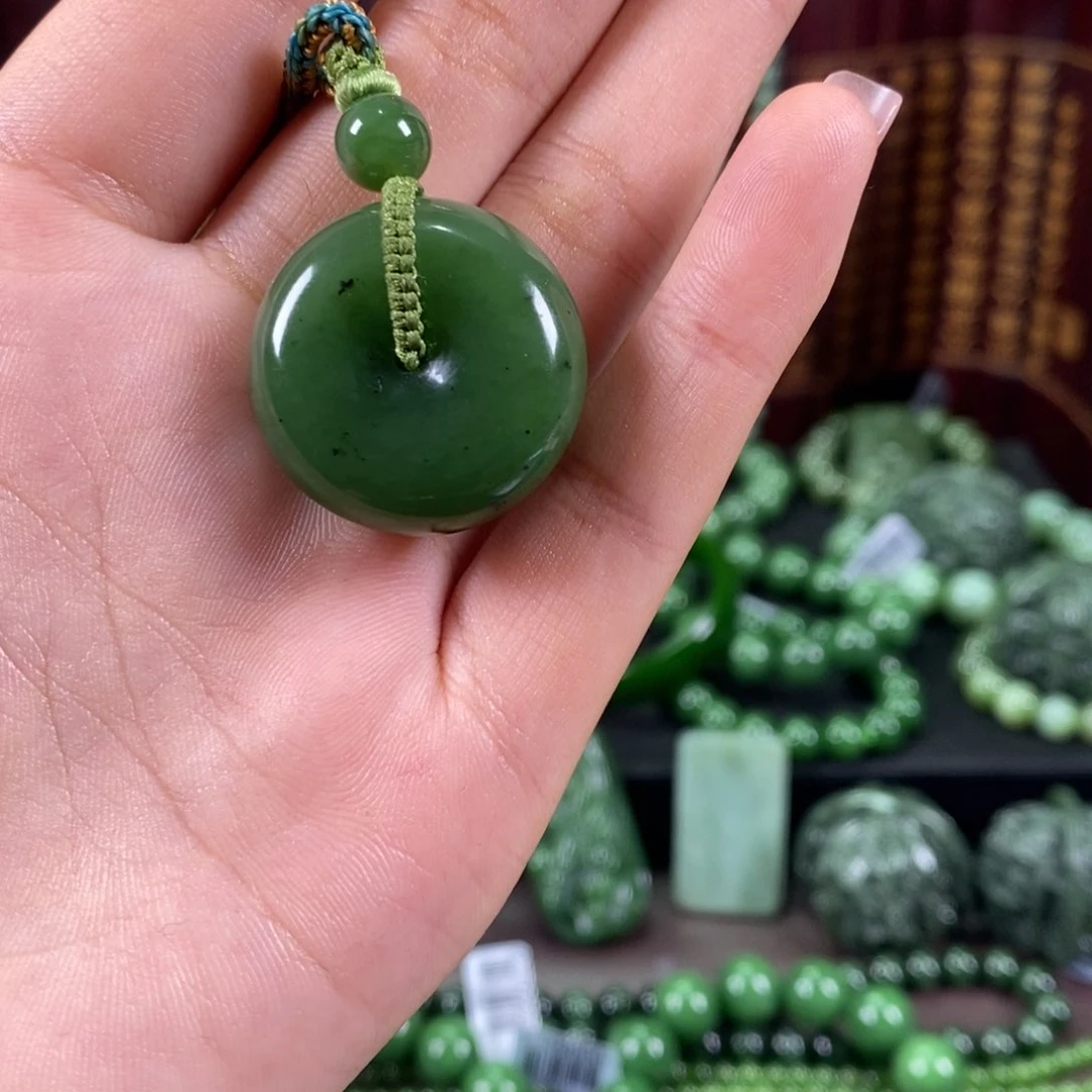 和田玉未镶嵌珠宝奇石