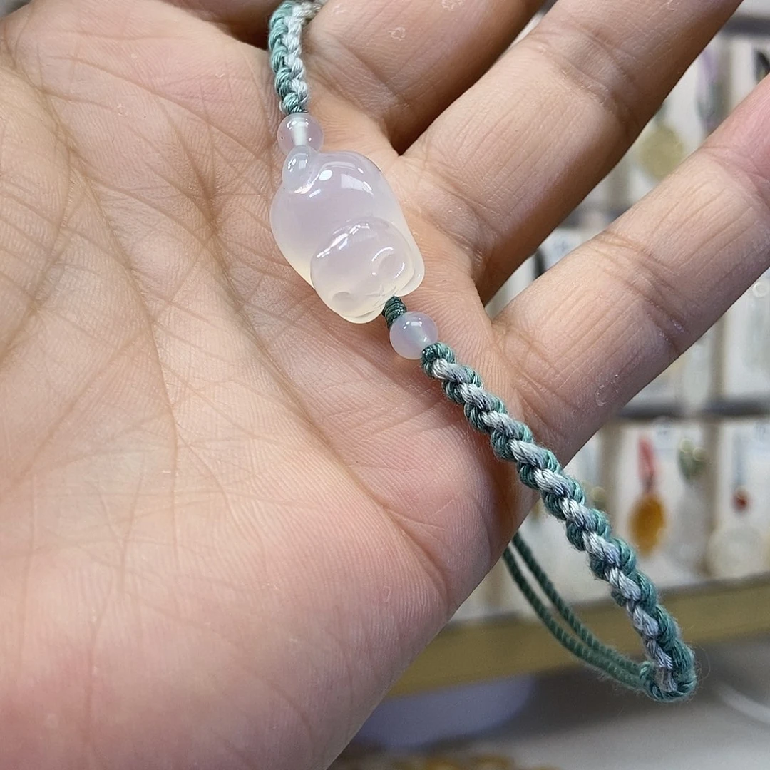 玛瑙/玉髓颈饰未镶嵌?**Ý