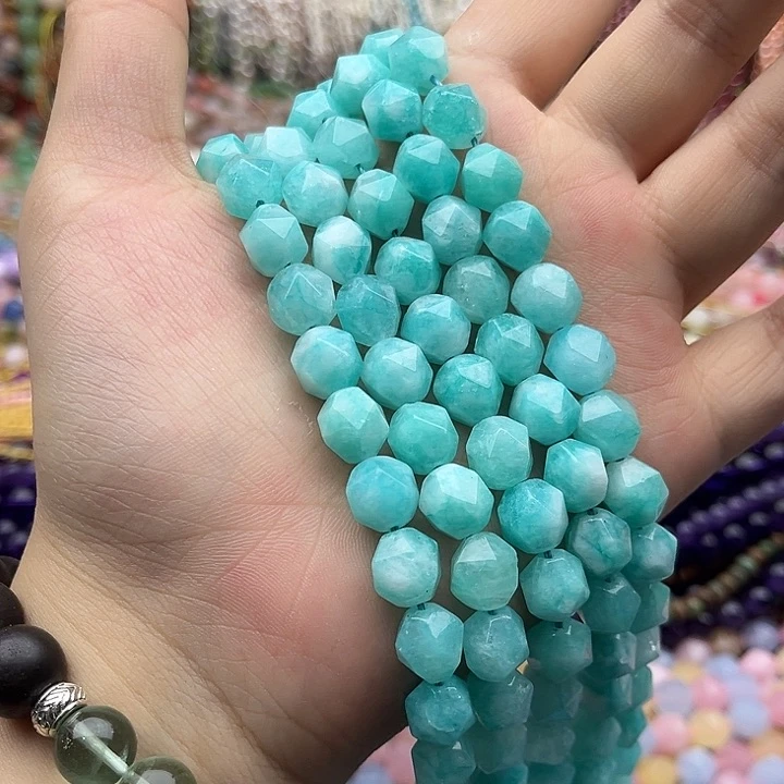 玛瑙/玉髓未镶嵌珠宝半成品一条9mm左右天河石切面