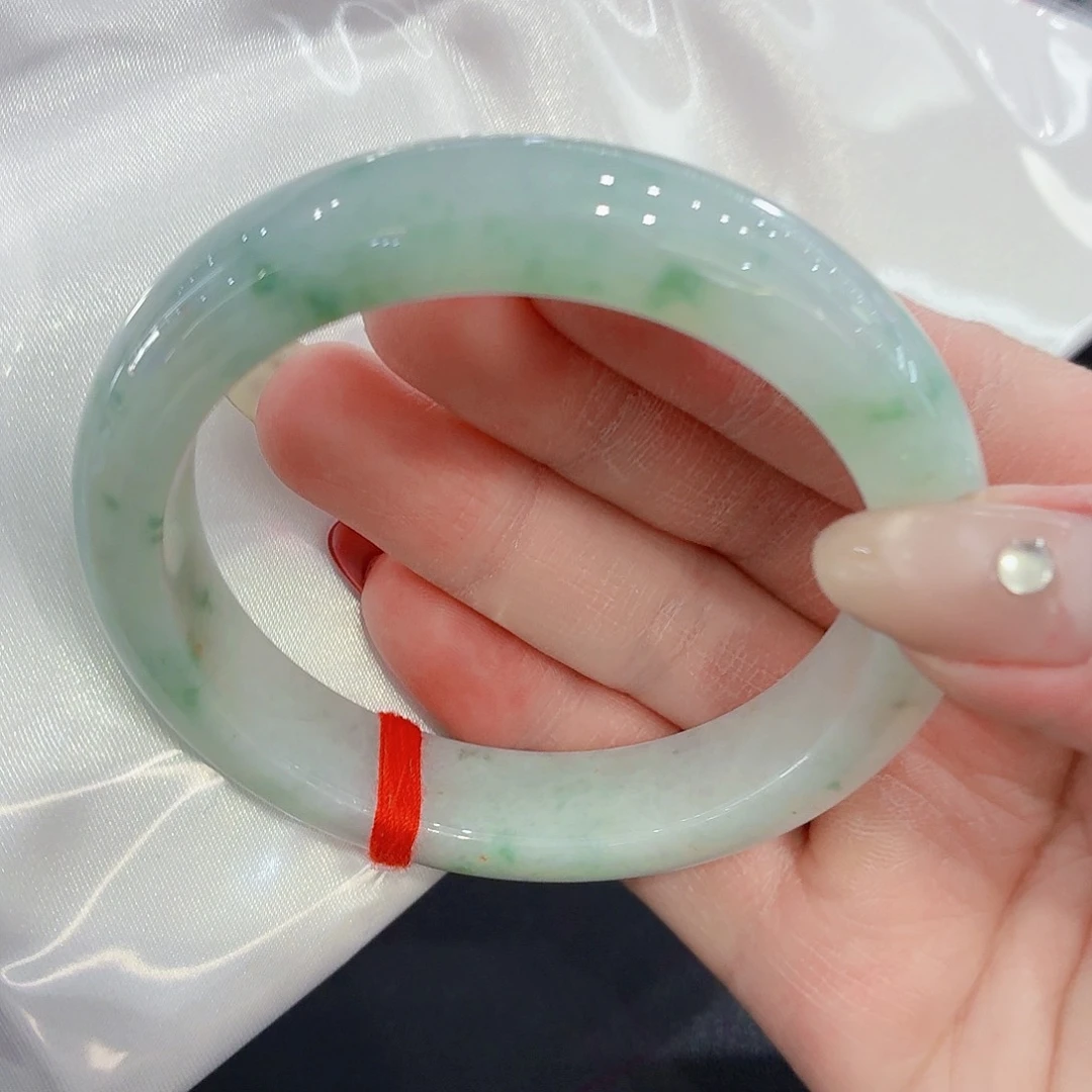 翡翠未镶嵌手镯翡翠56～57圈口