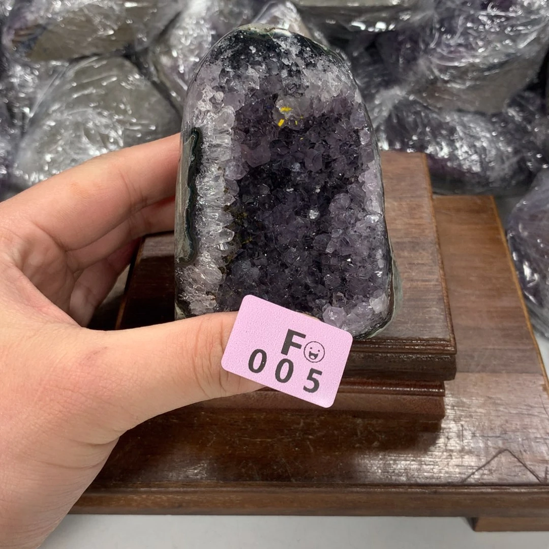 紫晶大型摆件（非配饰）未镶嵌