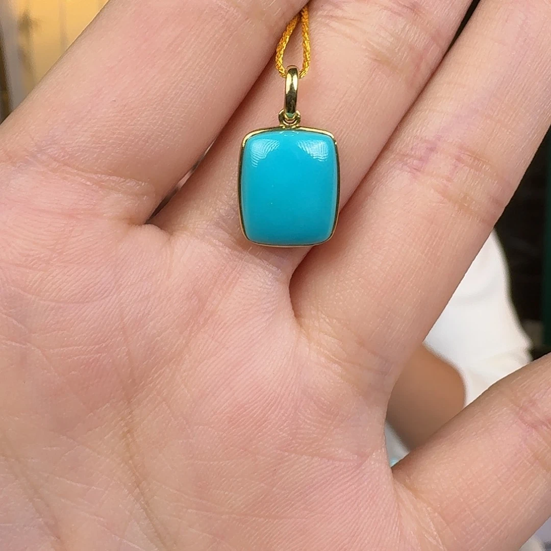 绿松石18K金镶嵌挂件