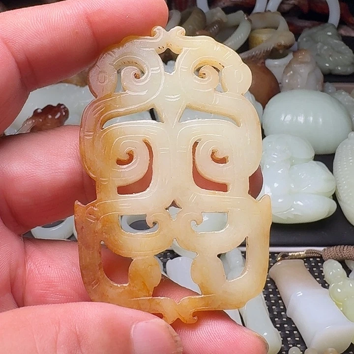 和田玉未镶嵌挂件