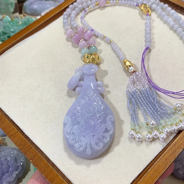 翡翠未镶嵌颈饰翡翠吊坠