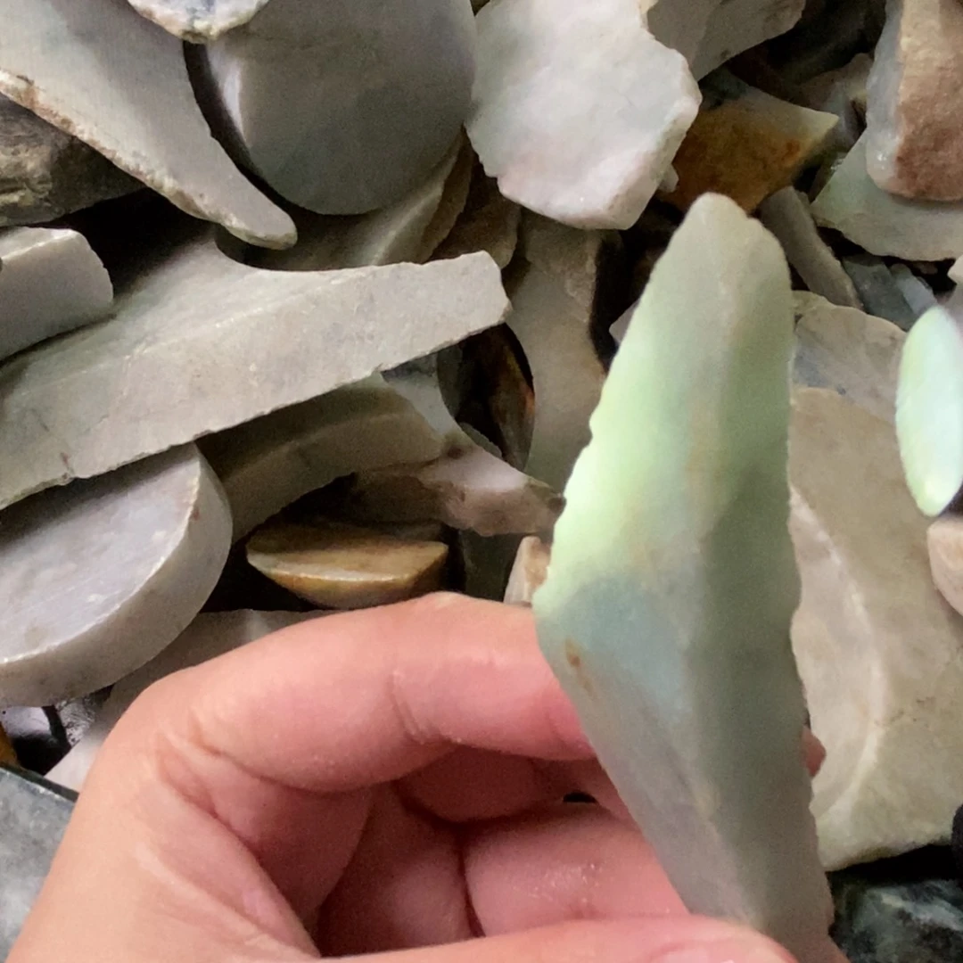 翡翠未镶嵌颈饰天然翡翠