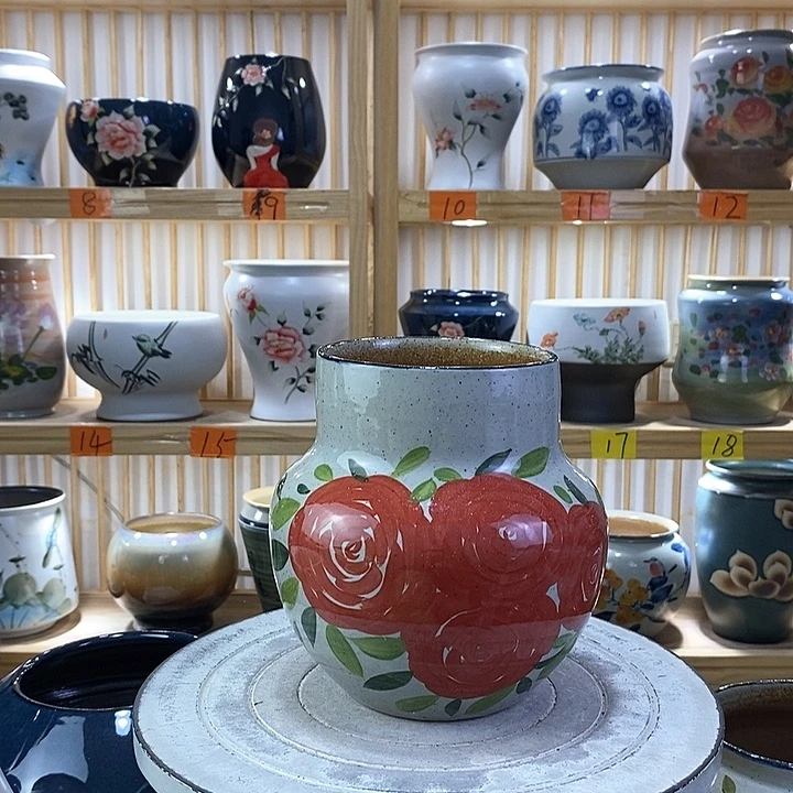 罐陶瓷陶瓷陶瓷观察