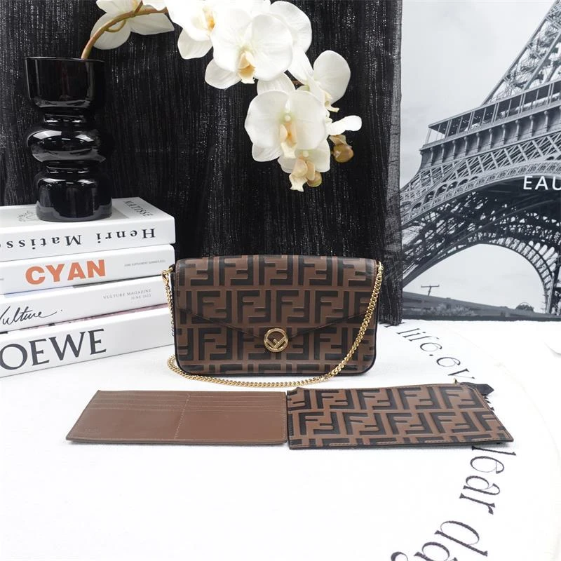 95新 FENDI/芬迪 单肩包/T_JM0000186576