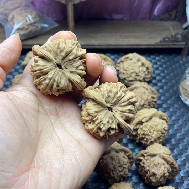 知***…吊坠文玩核桃官帽