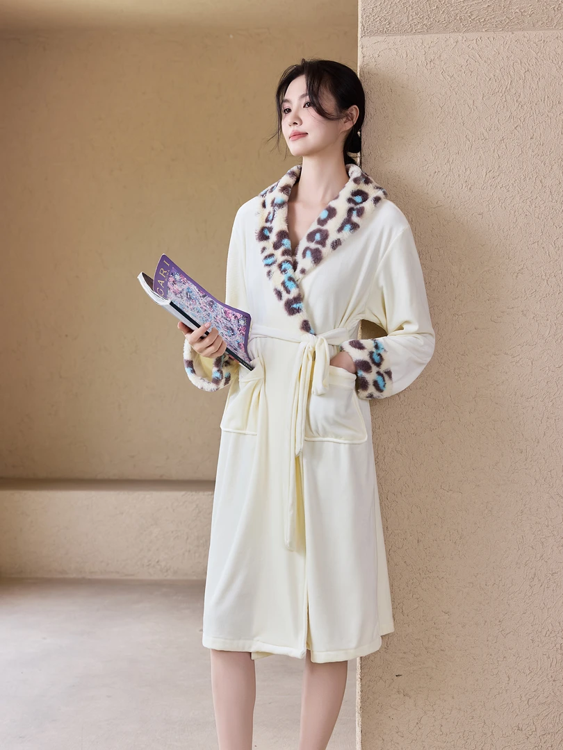 2025新款秋冬女士睡衣潮海岛绒保暖时尚百搭款高级感长款睡袍浴袍