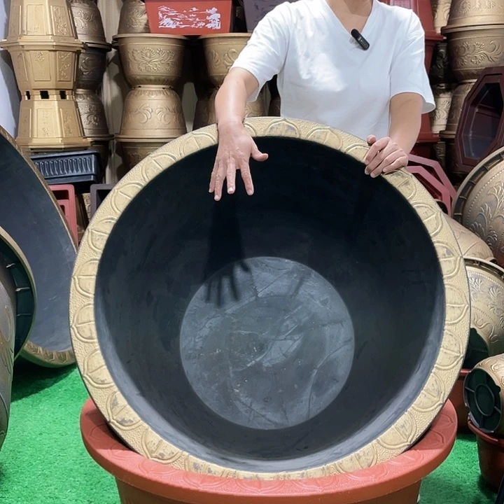 圆盆古铜八零两个