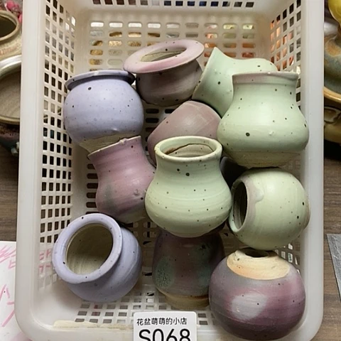 紫砂花盆068瑕疵品口径3到4左右