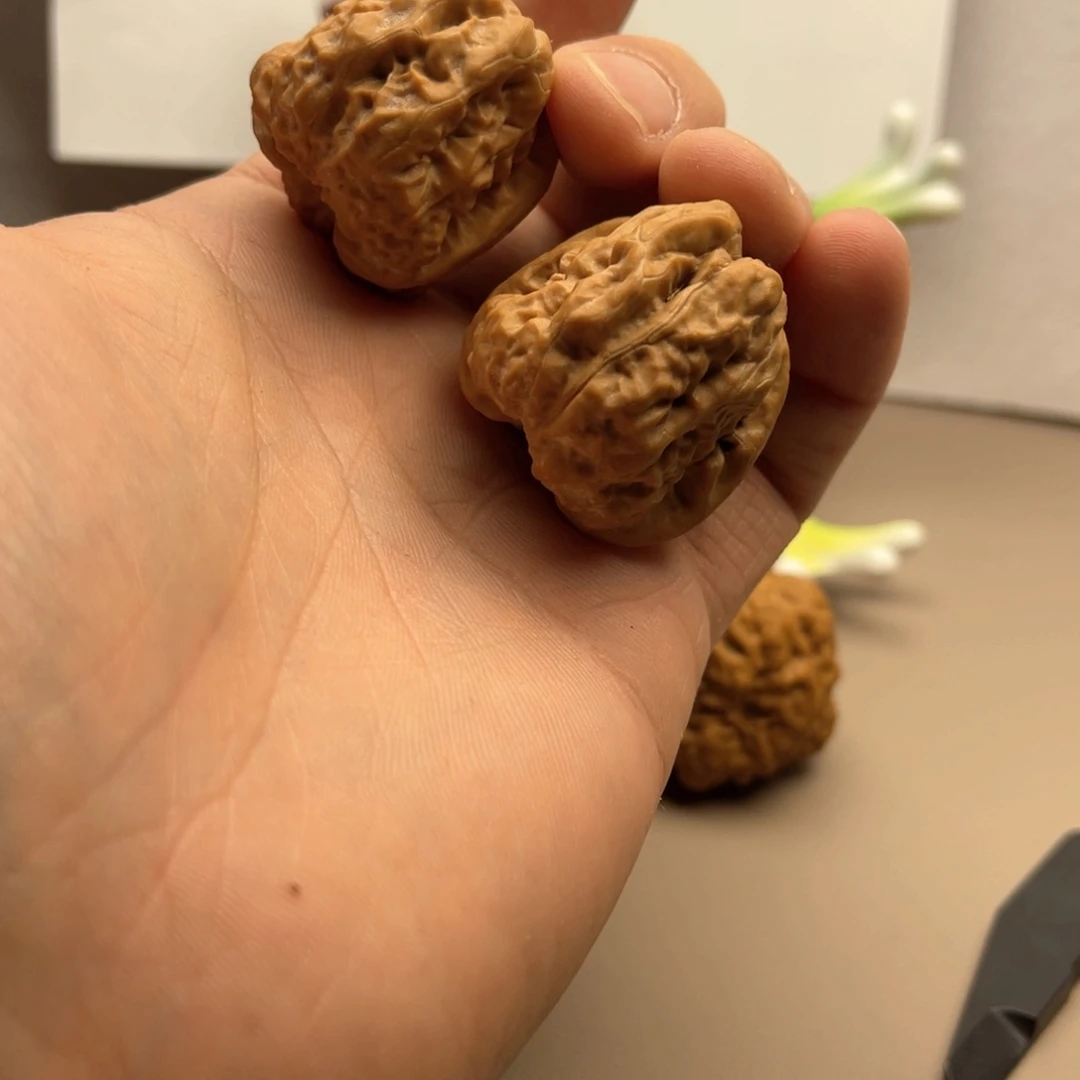 文玩核桃吊坠记**害延庆