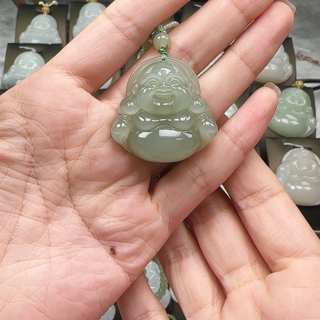 吊坠(赠链)未镶嵌和田玉