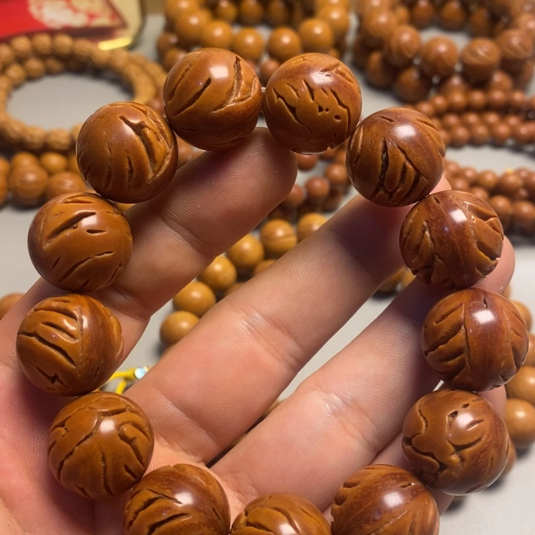 手串桃核龙纹光珠19